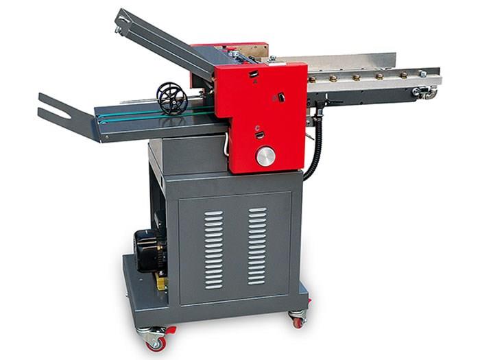 玻璃鋼水箱廠家如何維護保養安裝的產品